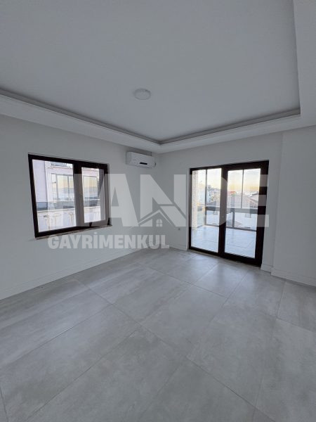 Satılık Havuzlu Dubleks Daire