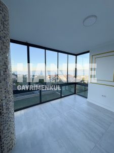 Satılık Havuzlu Dubleks Daire