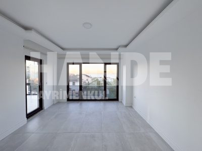 Satılık Havuzlu Dubleks Daire