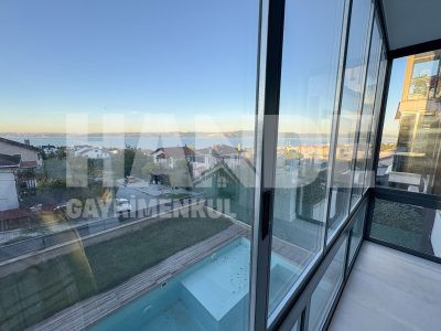 Satılık Havuzlu Dubleks Daire