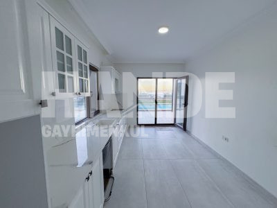 Satılık Havuzlu Dubleks Daire