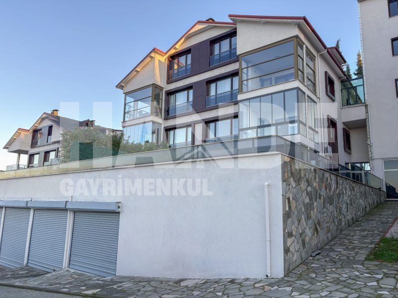 Satılık Havuzlu Dubleks Daire