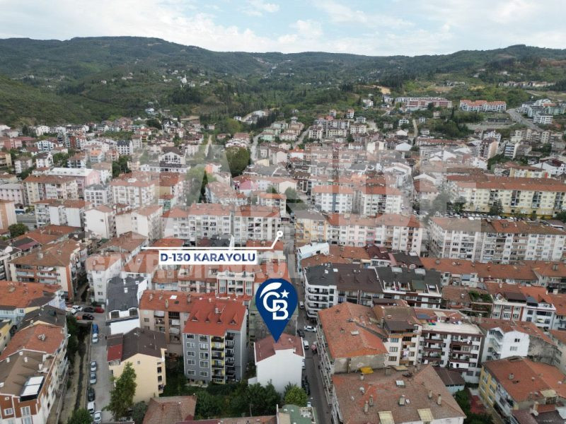 Karamürsel Merkezde Dükkan