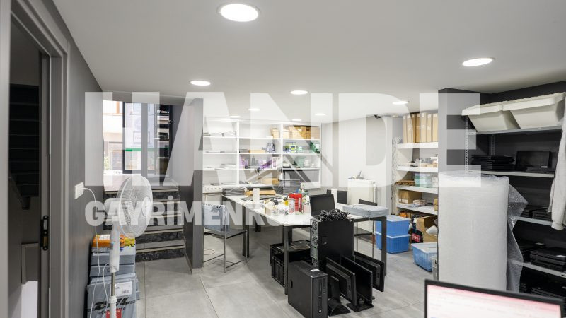 Karamürsel Merkezde Dükkan