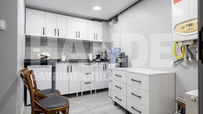 Karamürsel Merkezde Dükkan