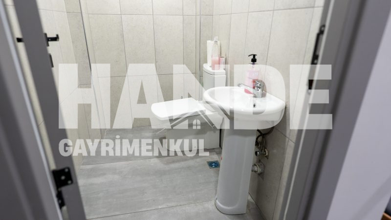 Karamürsel Merkezde Dükkan