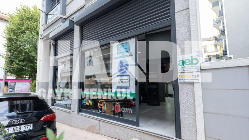 Karamürsel Merkezde Dükkan